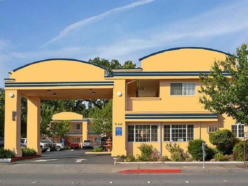 Americas Best Value Inn - Chico Exterior photo